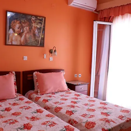 Dyonisis Case de vacanță *